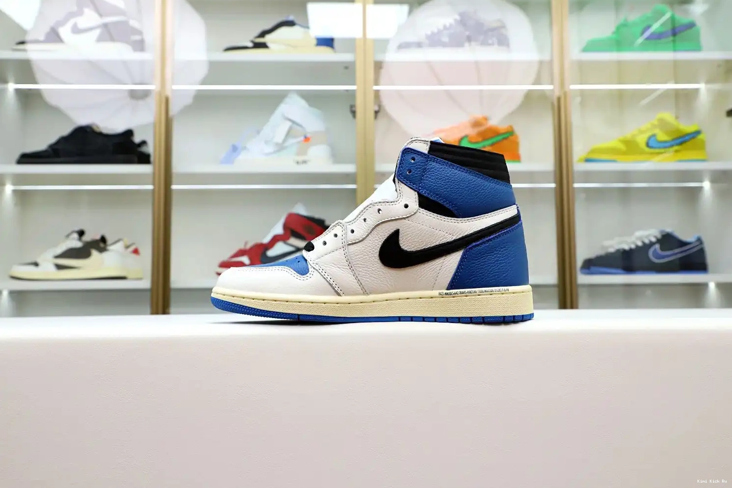 1 HIGH TRAVIS AIR DESIGN X SCOTT FRAGMENT RETRO X JORDAN Kimikick 0405